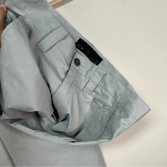 Oakley Pants - Picture 3 of 6
